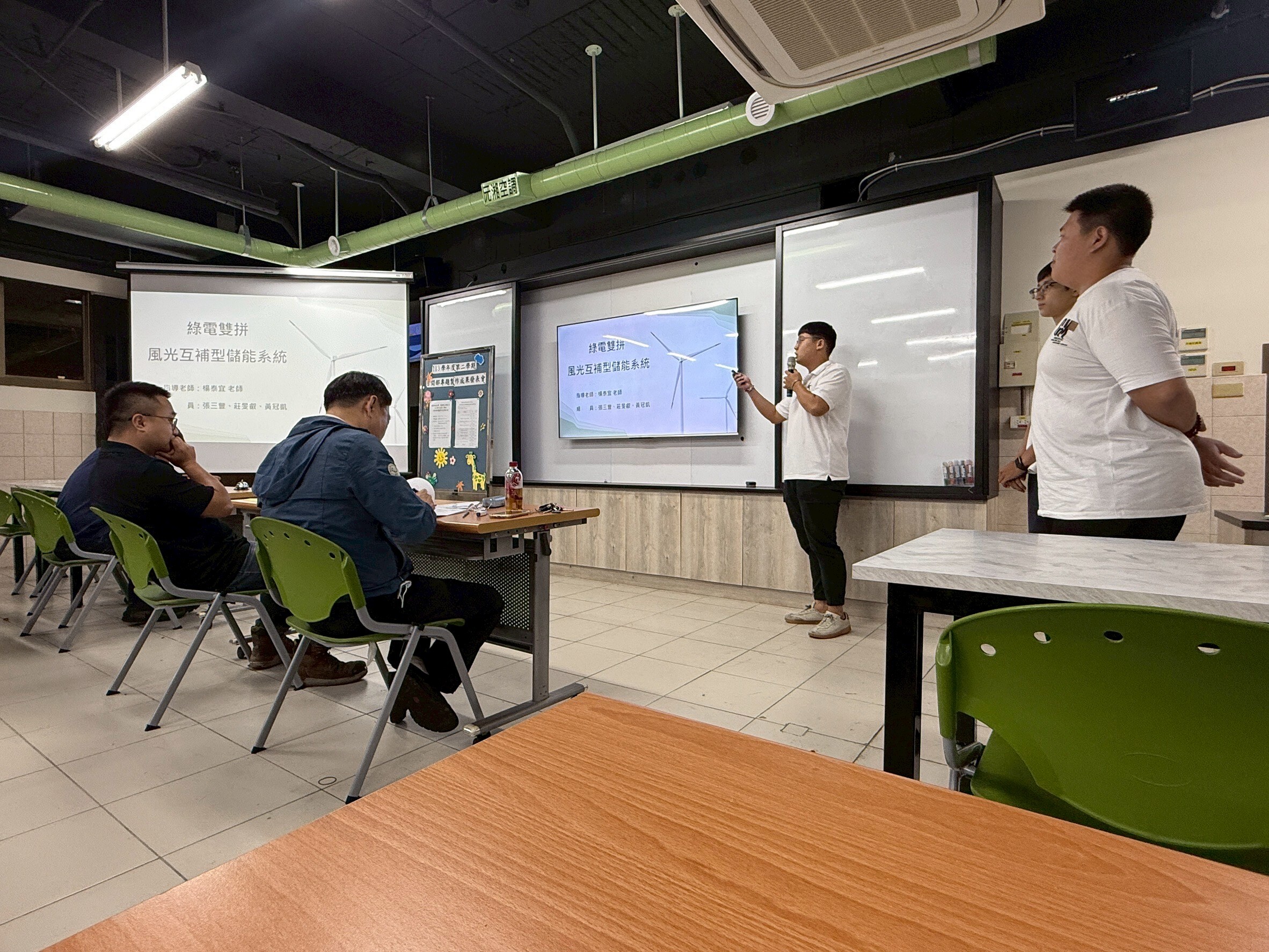 112學年度日間部專題製作成果發表會5