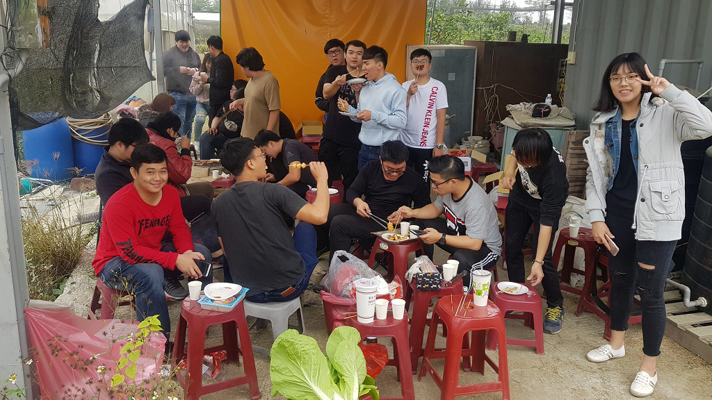 中崎有機農場師生烤肉圖1