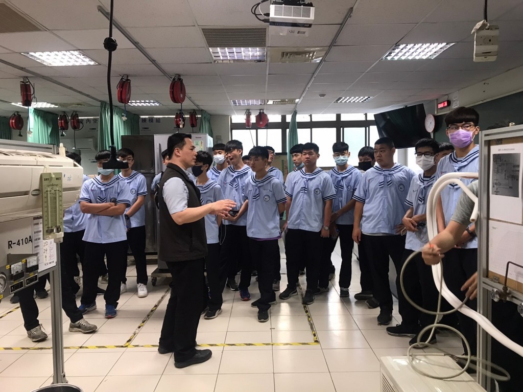 東港海事水產職業學校師生蒞校參訪圖3