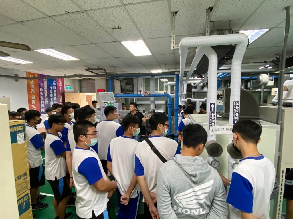 東港高級海事水產職業學校師生蒞校參訪2