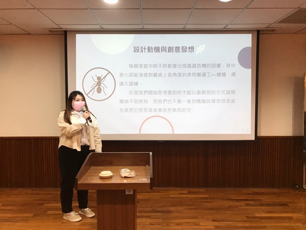 110學年度日間部專題製作成果發表會14