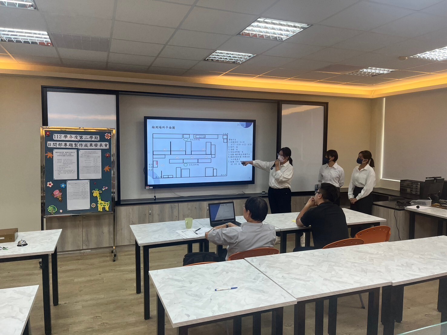 112學年度日間部專題製作成果發表會16
